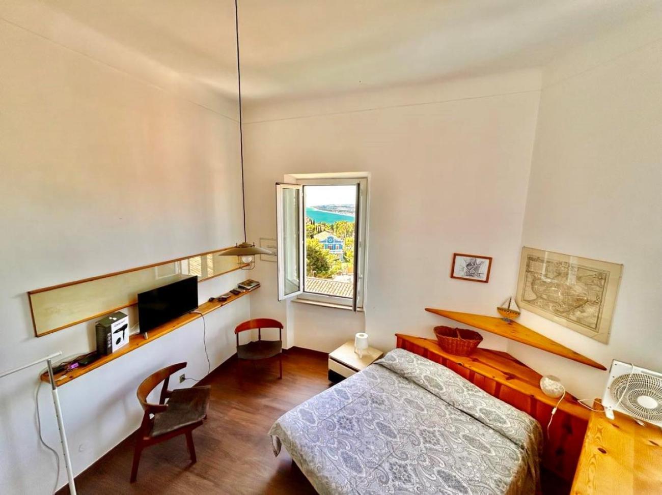 Apartamento Paulis - Semiattico In Pieno Centro A Sirolo, Con Meravigliosa Vista Mare Exterior foto